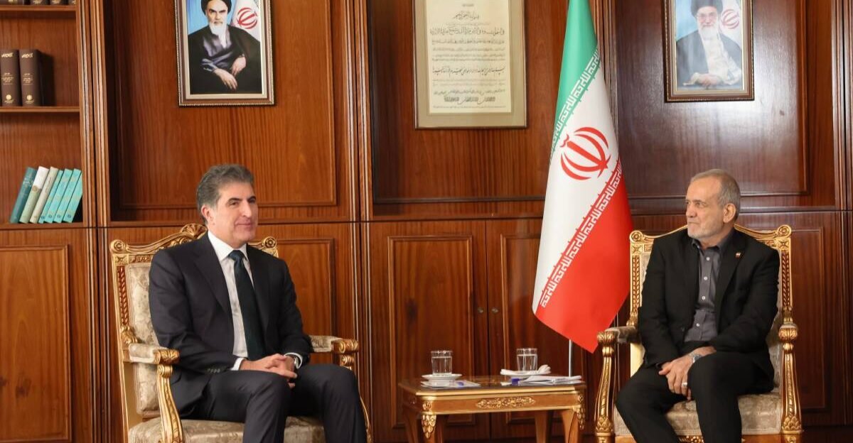 تصویری از دیدار نچیروان بارزانی با پزشکیان در تهران/ ماجرای این ملاقات چه بود؟