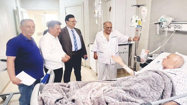 عکس| همسایگی تلخ ۲ اسطوره ورزش ایران در بیمارستان