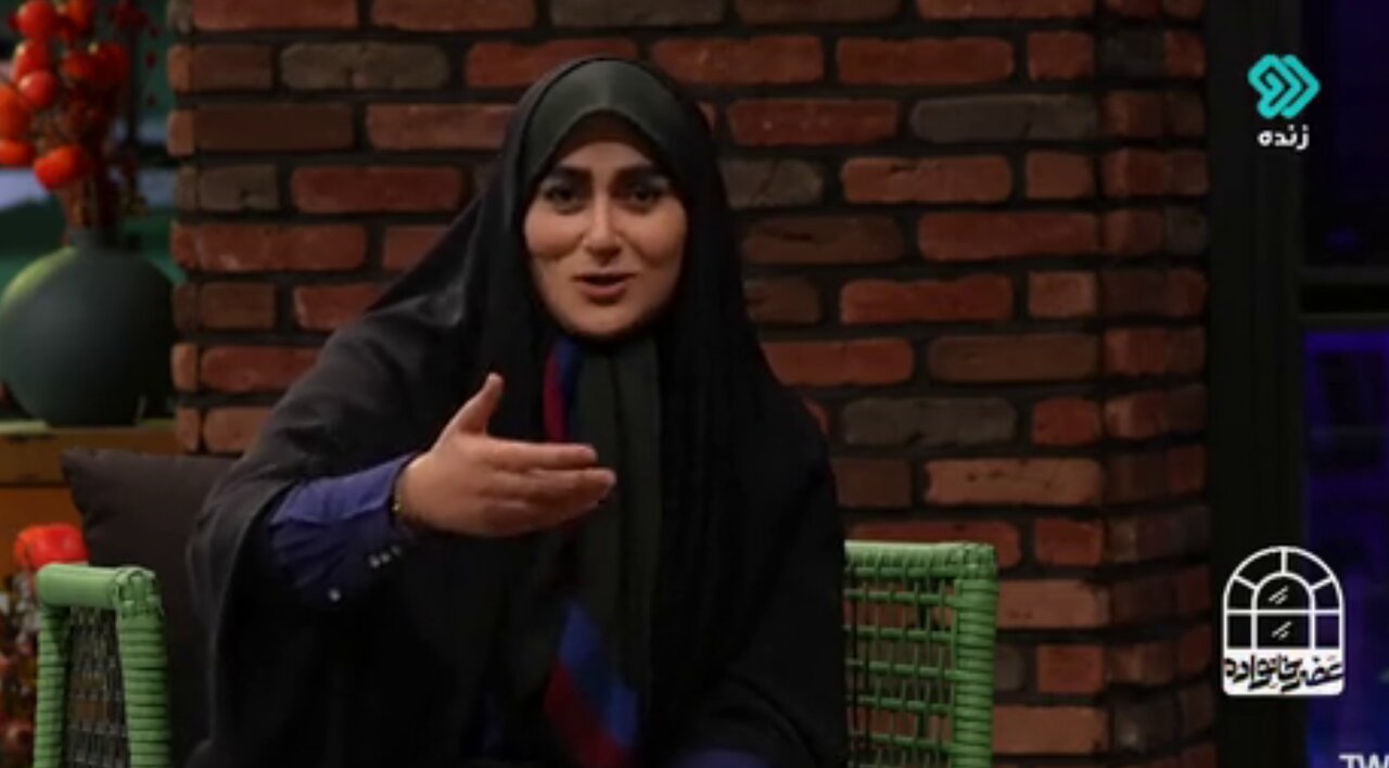 ببینید | تبلیغ عجیب مجری صداوسیما برای یک سایت همسریابی روی آنتن زنده