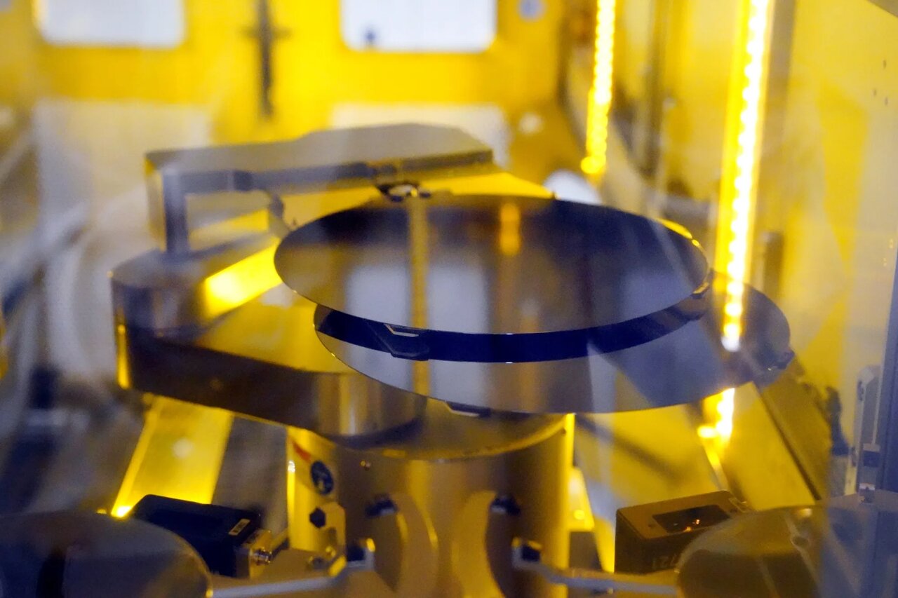 فرار معجزهآسا از زلزله مهیب تایوان / خطری که از بیخ گوش بازار جهانی تراشه گذشت