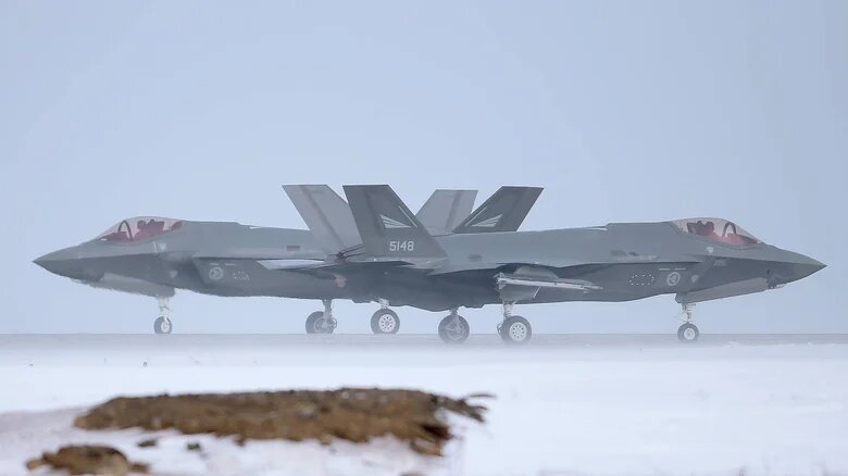 راز برآمدگی عجیب پشت جنگندههای «اف ۳۵» / عکس