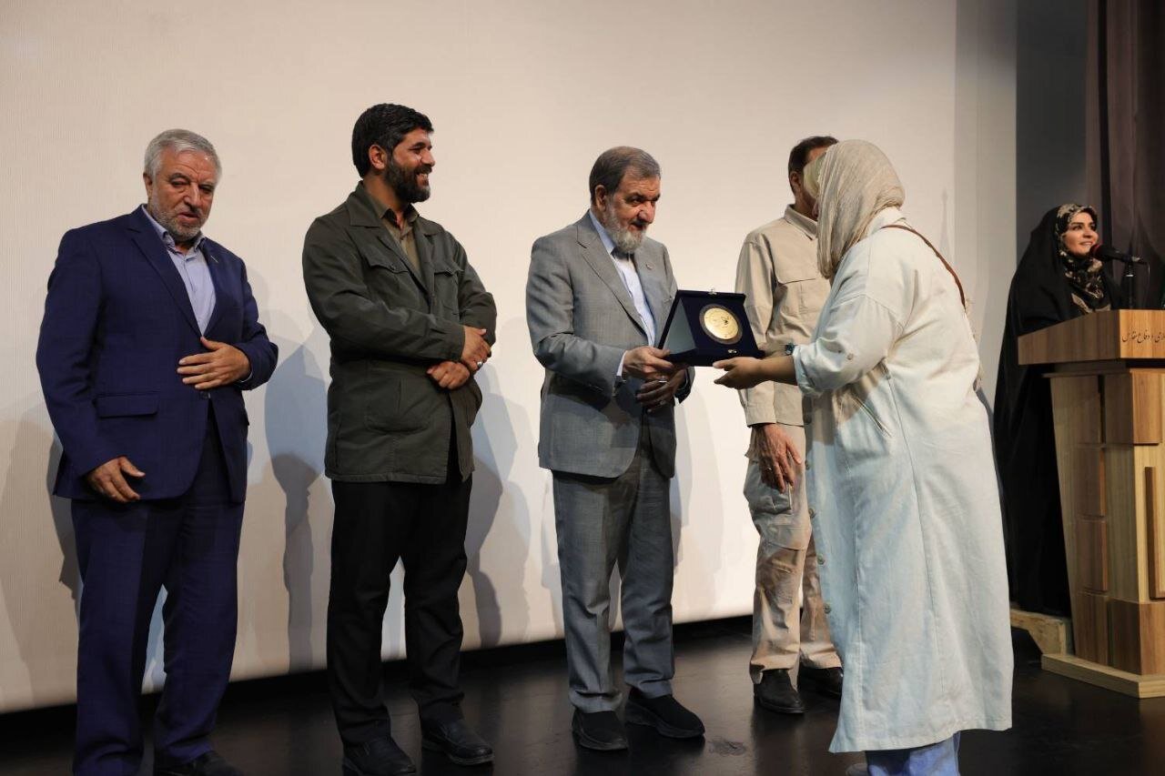 نخستین روز هجدهمین جشنواره فیلم مقاومت با نمایش آثار سینمایی و تجلیل از پیشکسوتان سینمای دفاع مقدس