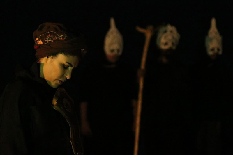 داستانهایِ سرزمین مردمانِ خردمند در بام سمنان شنیده شد