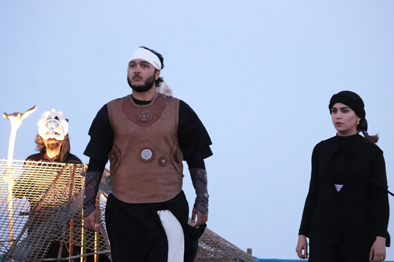 داستانهایِ سرزمین مردمانِ خردمند در بام سمنان شنیده شد