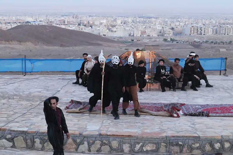 داستانهایِ سرزمین مردمانِ خردمند در بام سمنان شنیده شد