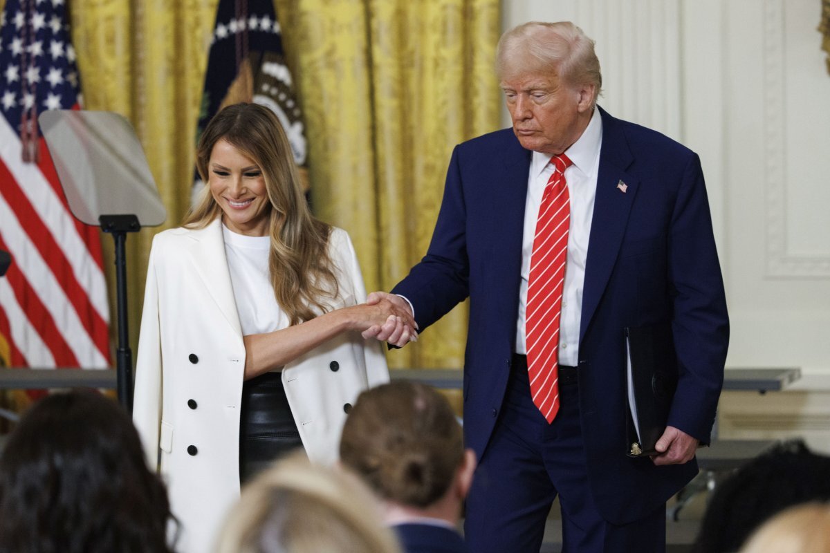 ترامپ: تصاویر غزه ملانیا را ناراحت کرده!