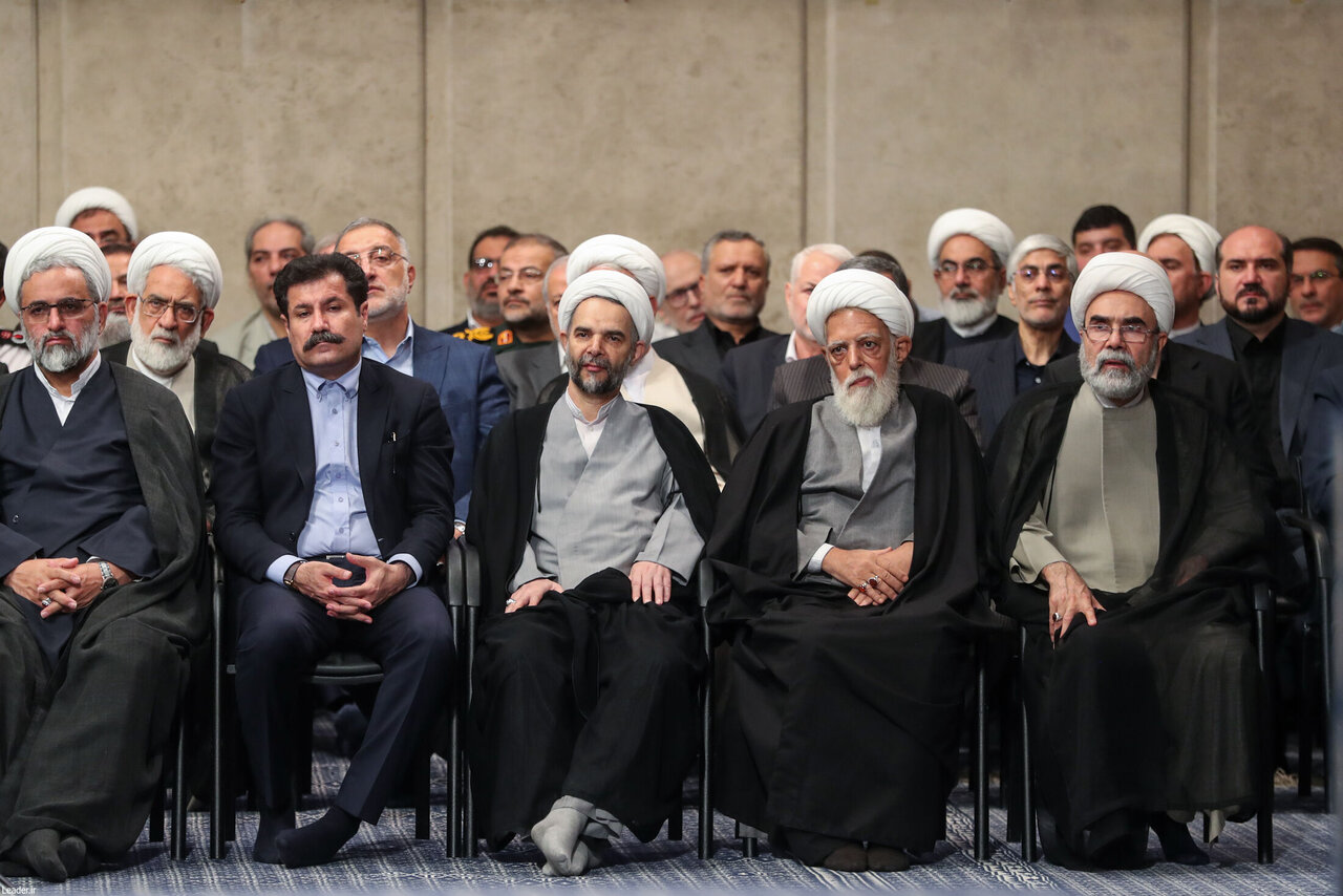 تصاویری از نوههای شهید آل هاشم در بیت رهبری/ مخبر همنشین عراقچی شد/ پسر شهید قدیمی لباس پدرش را پوشید