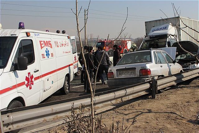 «نه به تصادف» پویش غلطی بود؛ پیشبینی افزایش ۸ درصدی تلفات جادهای ما درست از آب درآمد/ فقط ۲۰ درصد حواس رانندگان به رانندگی است