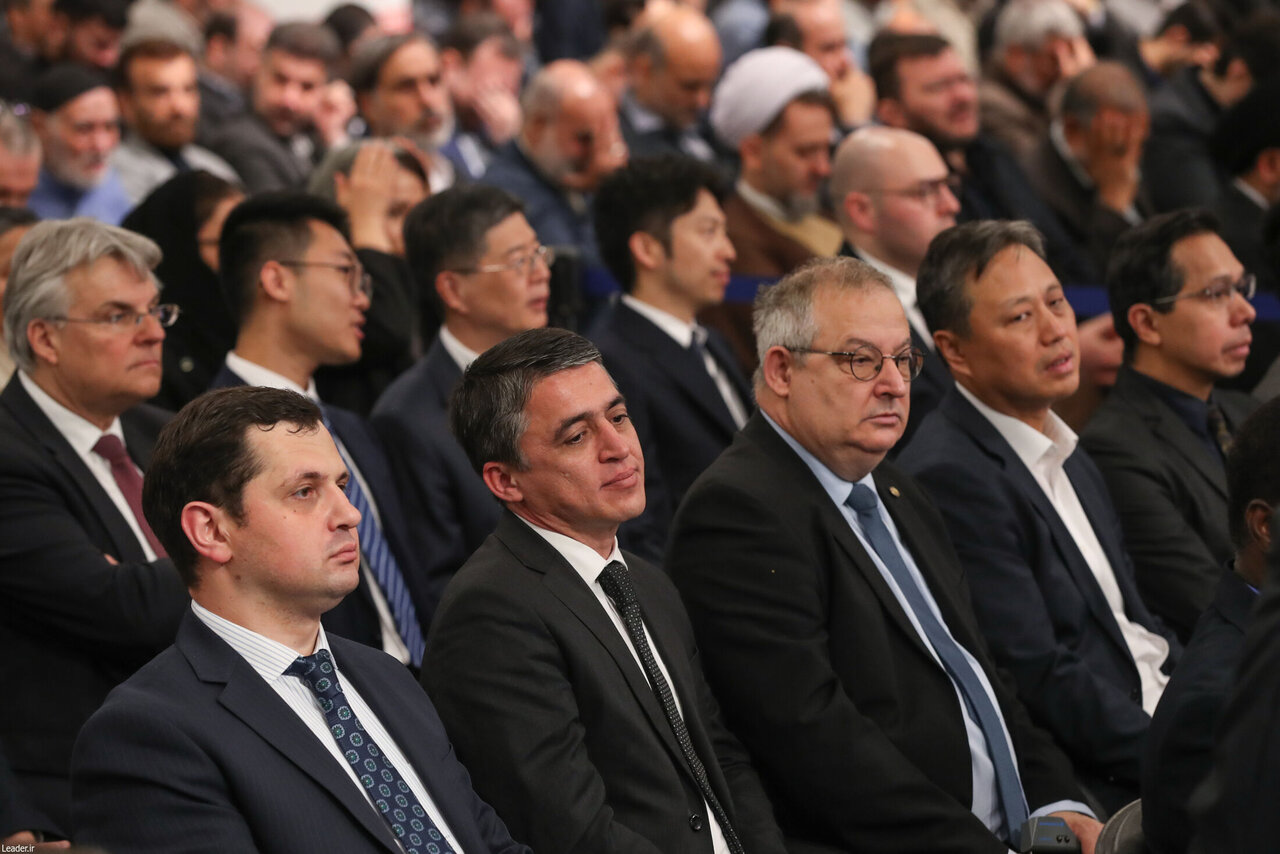 حضور گسترده میهمانان خارجی در اولین سالگرد شهدای خدمت