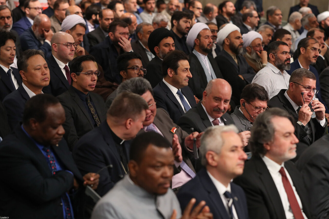 حضور گسترده میهمانان خارجی در اولین سالگرد شهدای خدمت