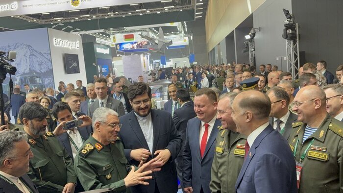 نمایش بیش از ۵۰ دستاورد دفاعی ایران در نمایشگاه بینالمللی نظامی بلاروس/ کدام مقام وزارت دفاع در نمایشگاه حضور دارد؟+عکس