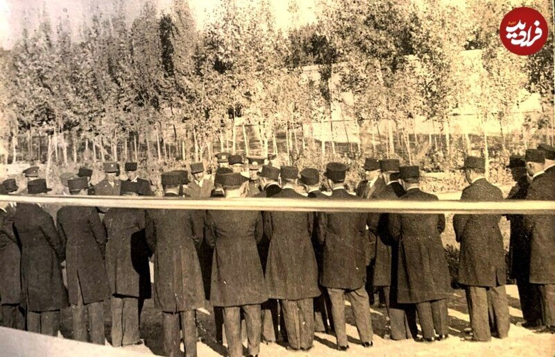 عکس/ رضاشاه در مراسم افتتاح آرامگاه فردوسی