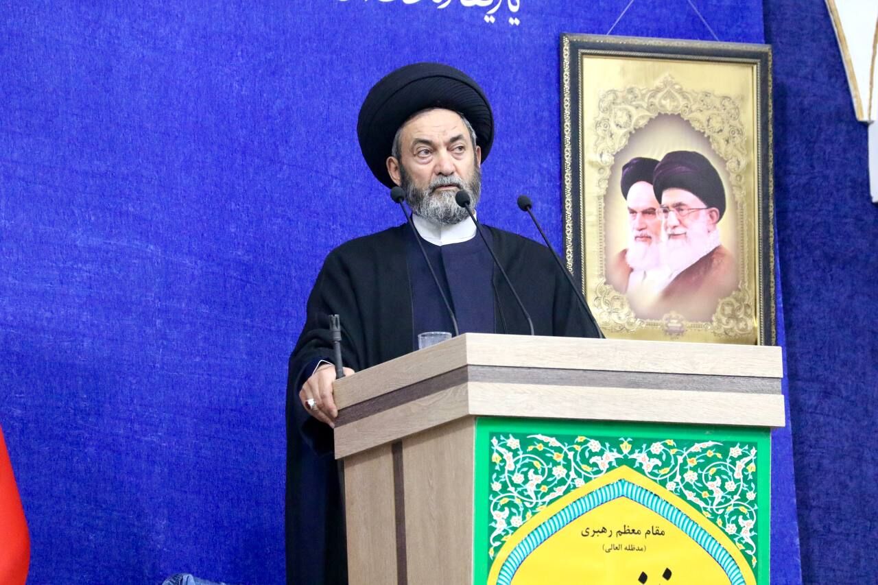 امام جمعه اردبیل: بیانات مقتدرانه رهبر انقلاب در برابر بهانهجوییهای آمریکا حساب شده بود