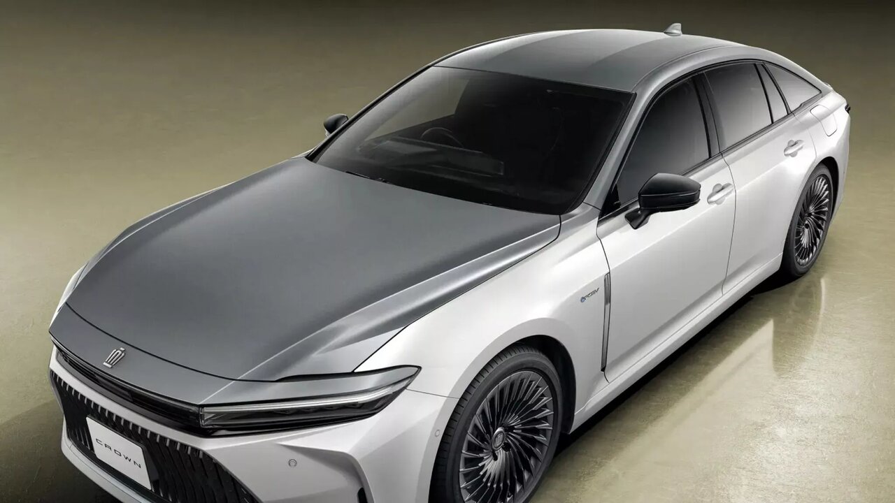 تقلید تویوتا از مرسدس بنز، در نسخه خاص کراون /عکس