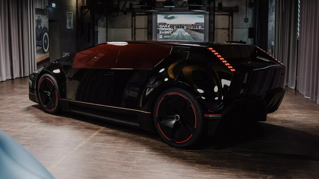 هیوندای، سایبرتراک ساخت! /شباهت همزمان به تسلا و هوندا در یک محصول