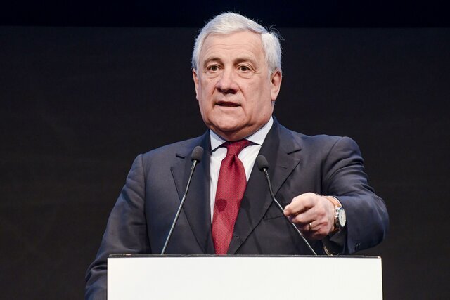 گفتوگوهای وزرای امور خارجه ایتالیا، قطر و مصر درباره شانسهای مذاکرات میان تهران و واشنگتن ادامه دارد. گفتوگوهای وزرای امور خارجه ایتالیا، قطر و مصر درباره شانسهای مذاکرات میان تهران و واشنگتن ادامه دارد.