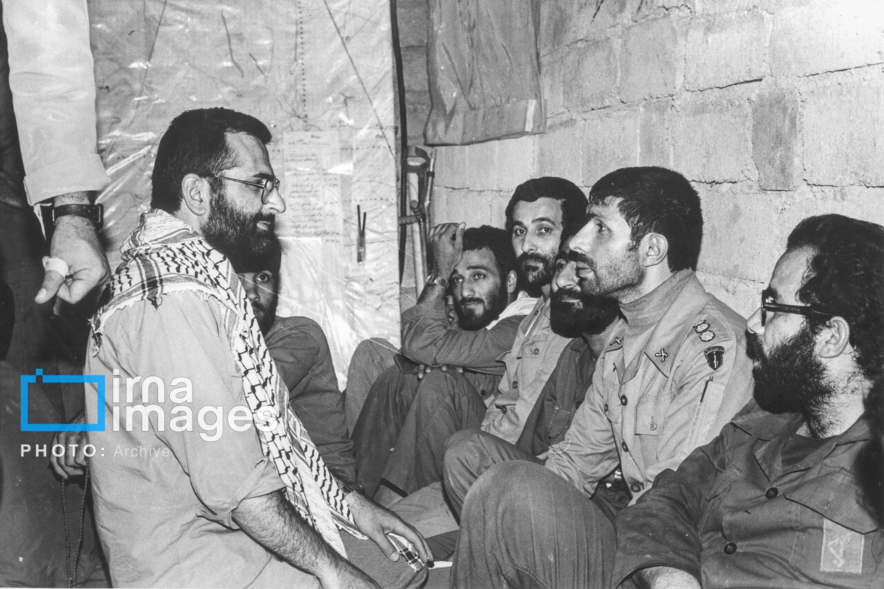 تصاویری که تاریخ را زنده نگه داشتند / روایت فتح خرمشهر