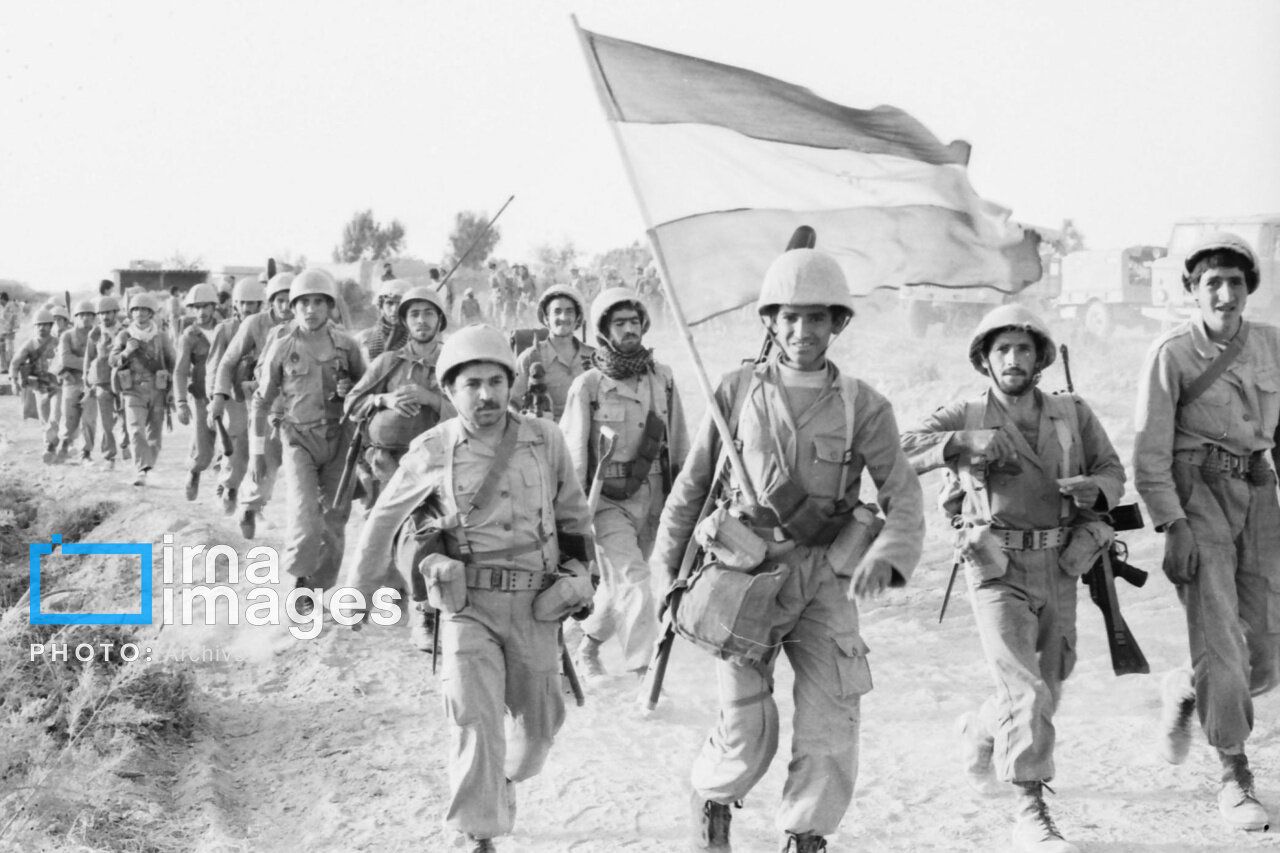 تصاویری که تاریخ را زنده نگه داشتند / روایت فتح خرمشهر