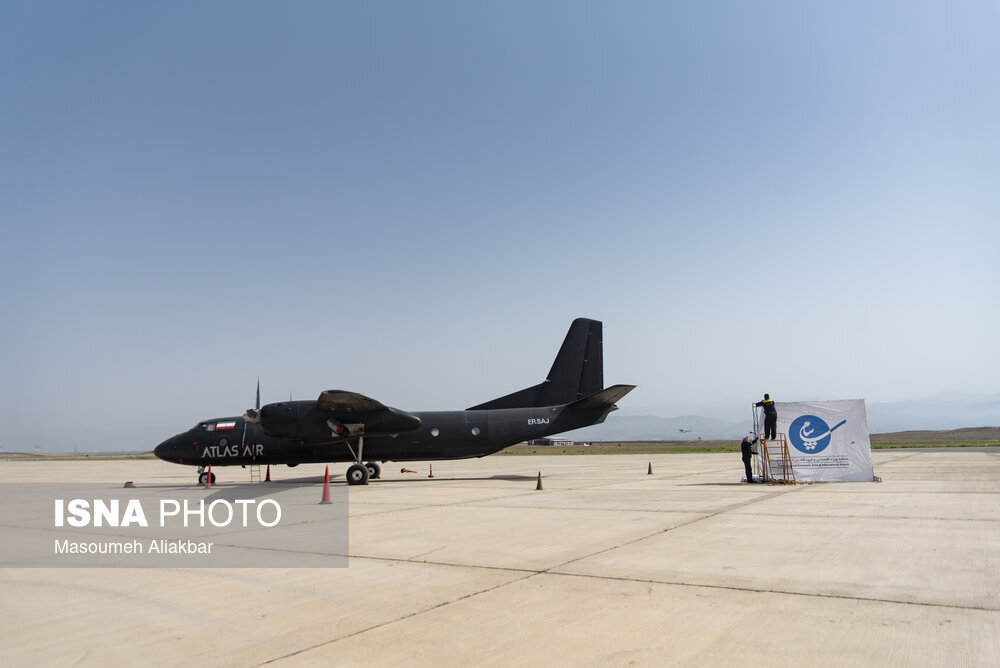 نخستین تاکسی هوایی کشور مسافر جابهجا کرد؛ این تاکسی کدام مسیر کار میکند؟/ عکس