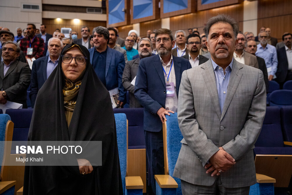 شوخی با الیاس حضرتی در یک جلسه/ عباس آخوندی و آذر منصوری هم حضور داشتند