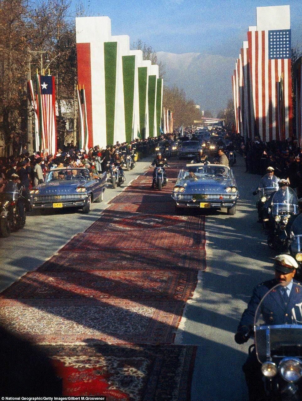 مجموعه عکس/ استقبال از آیزنهاور در تهران، سال ۱۳۳۸ خورشیدی