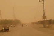 ببینید | تصاویر تازه از وقوع دو تصادف زنجیره‌ای بر اثر طوفان‌ در سیستان