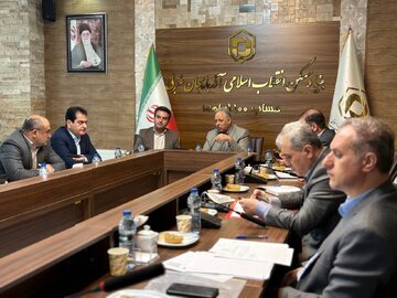 تحقق ۱۵۱ درصدی صدور سند حاصل کار مشترک بنیاد مسکن و ثبت اسناد آذربایجانغربی در ۱۴۰۳