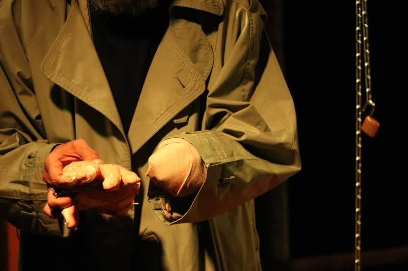 نمایشی جالب در سمنان؛مراسم قطع دست در اسپوکن