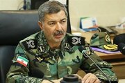 در دایره‌المعارف ارتش از هرگونه افترا به دشمن خودداری شده