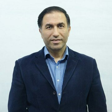 قدرتی که تو را به دست خودت کنترل می کند / فوکو: قدرتی که از درون تو آغاز می‌شود