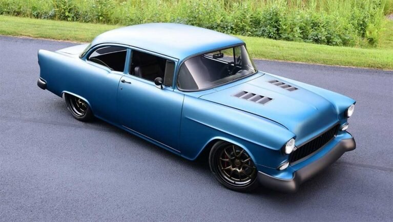 شورولت ۷۰ ساله با موتور ۱۰۵۰ اسب بخاری / عکس