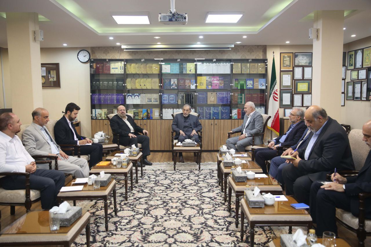 دیدار ولایتی با نمایندگان جنبشهای مقاومت فلسطین/ شکست رژیم صهیونیستی در عملیات طوفان الاقصی جبرانناپذیر است+عکس