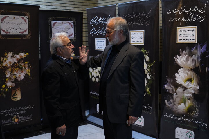 لاریجانی، حسن خمینی، جنتی، هاشمی،  مرعشی، واعظی، جهانگیری و محمدعلی نجفی در یک مراسم