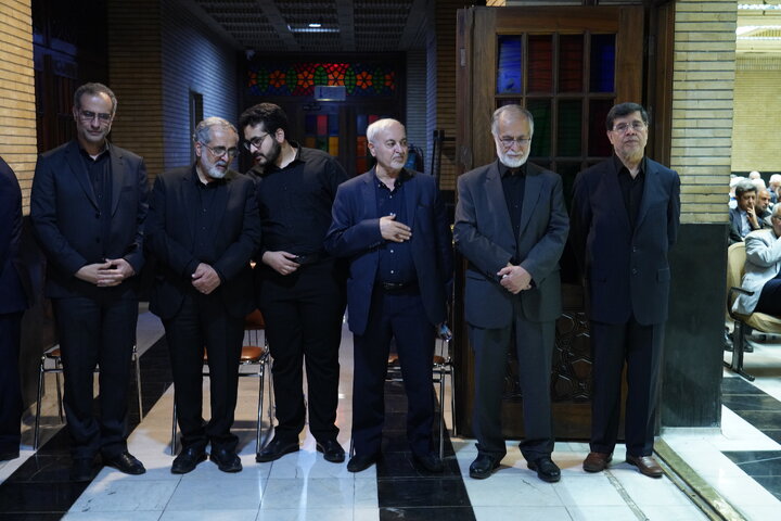 لاریجانی، حسن خمینی، جنتی، هاشمی،  مرعشی، واعظی، جهانگیری و محمدعلی نجفی در یک مراسم