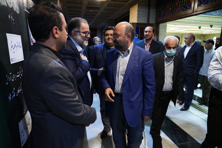 لاریجانی، حسن خمینی، جنتی، هاشمی،  مرعشی، واعظی، جهانگیری و محمدعلی نجفی در یک مراسم