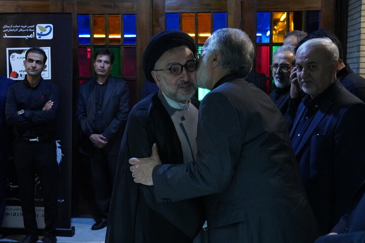 لاریجانی، حسن خمینی، جنتی، هاشمی،  مرعشی، واعظی، جهانگیری و محمدعلی نجفی در یک مراسم
