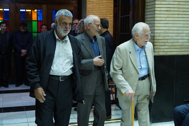 لاریجانی، حسن خمینی، جنتی، هاشمی،  مرعشی، واعظی، جهانگیری و محمدعلی نجفی در یک مراسم