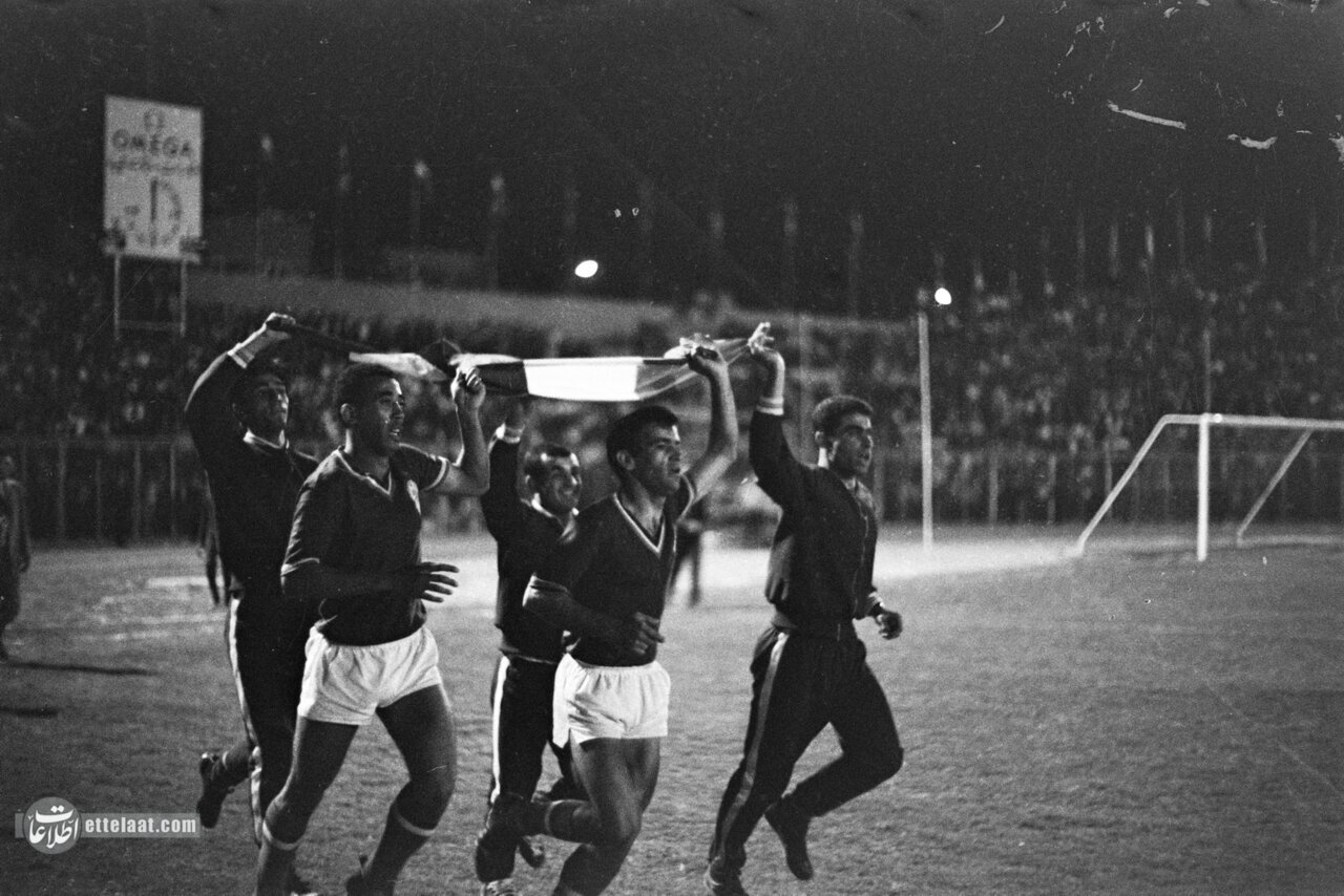 جزئیات پیروزی تاریخی تیم ملی فوتبال ایران بر اسرائیل + عکسهای دیده نشده