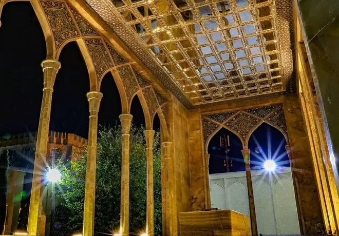 همنشینی با «صائبتبریزی» در مسیر «زایندهرود» و در سایهسار «چنارهای شیخبهایی»