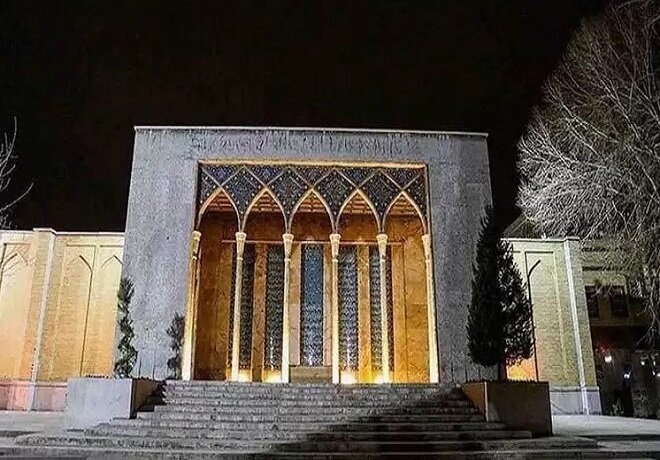 همنشینی با «صائبتبریزی» در مسیر «زایندهرود» و در سایهسار «چنارهای شیخبهایی»