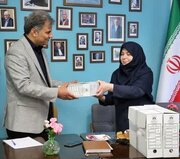کانون وکلای قزوین ۱۳پرونده قدیمی به مرکز اسناد اهدا کرد