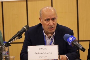 حمله روزنامه اصولگرا به مدیران و فدراسیون فوتبال: مشکل امروز فوتبال خود شما هستید / مراسمی که با حضور مسئولان ورزشی برگزار کردید، خیمه شب بازی بود