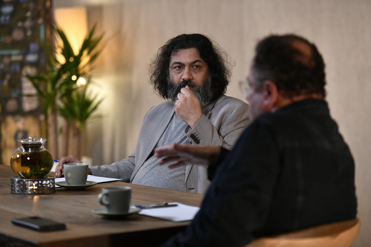فیلمساز نمی‌تواند معاند باشد / خودمان پناهی را مخالف سیاسی کردیم