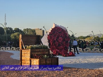دوازدهمین جشنواره گل‌های ارومیه