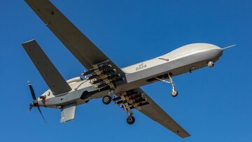 نمایش قدرت پهپادی ایران /  از مهاجر-۱ تا پرندههای ۷ هزار کیلو نمایش قدرت پهپادی ایران /  از مهاجر-۱ تا پرندههای ۷ هزار کیلو