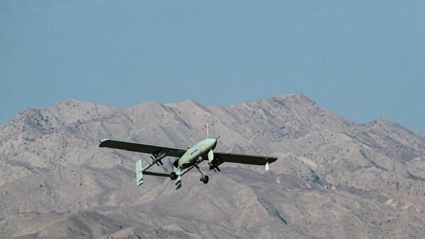 نمایش قدرت پهپادی ایران /  از مهاجر-۱ تا پرندههای ۷ هزار کیلو