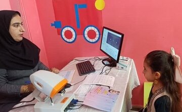 آغاز طرح ملی پیشگیری از تنبلی چشم برای ۱۱۵ هزار کودک هرمزگانی آغاز طرح ملی پیشگیری از تنبلی چشم برای ۱۱۵ هزار کودک هرمزگانی