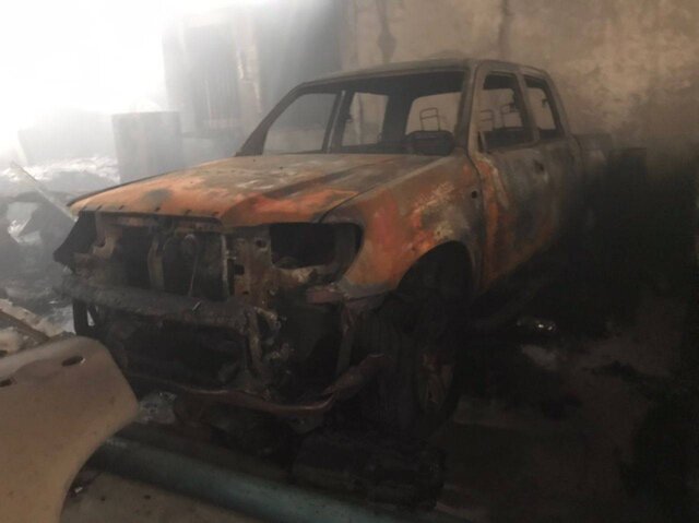 حریق گسترده در انبار لوازم یدکی خودرو/ عکس