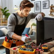 قیمت تعمیر تلویزیون در سال ۱۴۰۴: بررسی عوامل موثر و پیش‌بینی‌ها