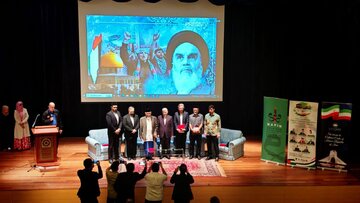 برگزاری یادبود امام خمینی(ره) با محورهای حج، برائت از مشرکان و حمایت از آزادی فلسطین در مالزی برگزاری یادبود امام خمینی(ره) با محورهای حج، برائت از مشرکان و حمایت از آزادی فلسطین در مالزی